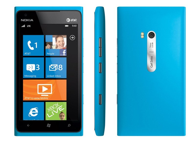 Nokia Lumia 900 is real and is here