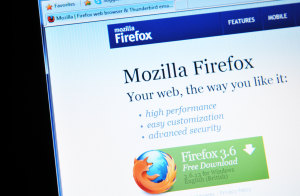 Firefox Bids Farewell To Google As Its Default Search Provider. Says Hi To Yahoo.
