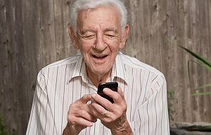 Top 7 Phones for Elderly- Designed & Optimized For Senior Citizens
